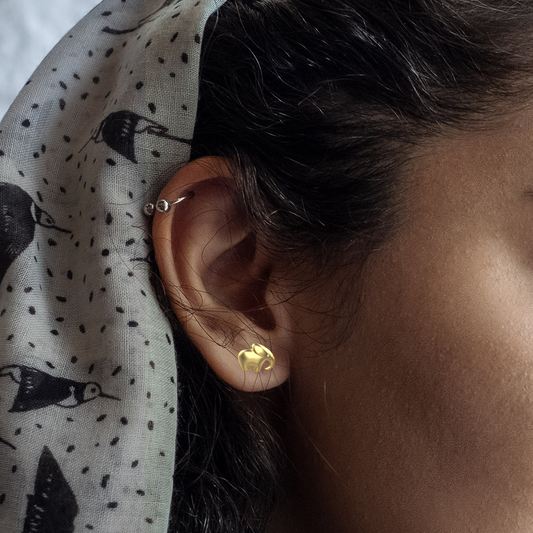 Avarta 18k Yellow Gold Elephant Diamond Stud Earrings for Kids, Girls & Women