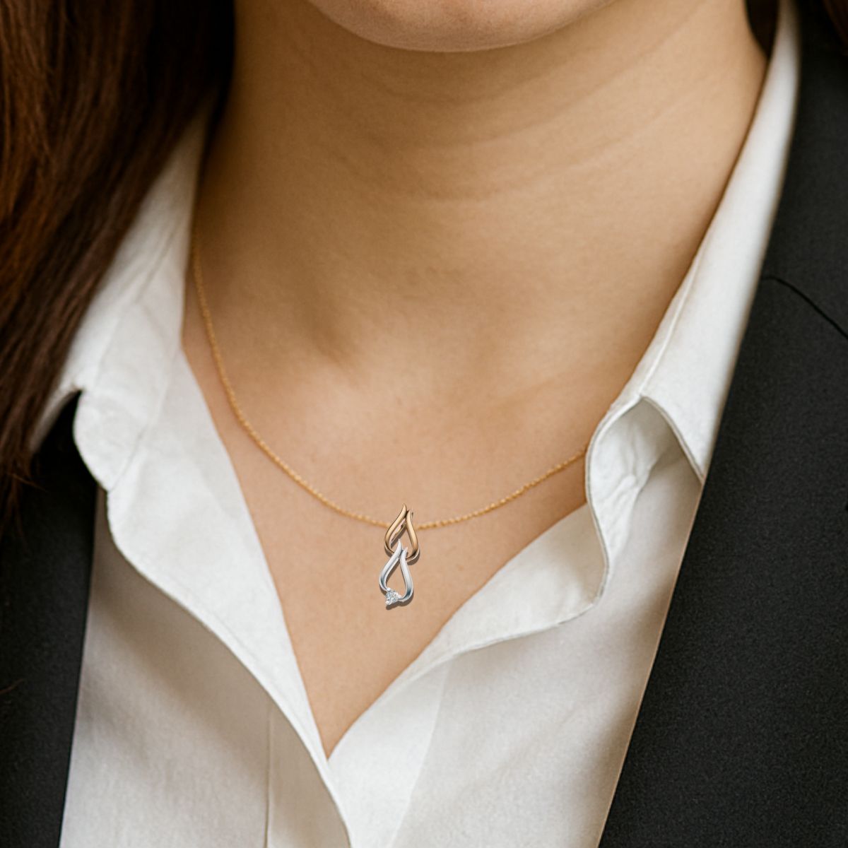 Avarta Jewellery Dual Tone Gold Lab Diamond Pendant Secondary image