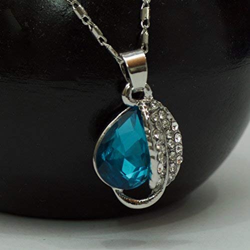Elegant Timeless Blue Swarovski Stone Pendant – Unique Gemstone Statement Necklace for Women Secondary image