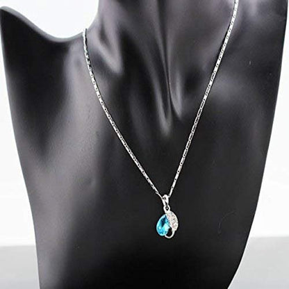 Elegant Timeless Blue Swarovski Stone Pendant – Unique Gemstone Statement Necklace for Women