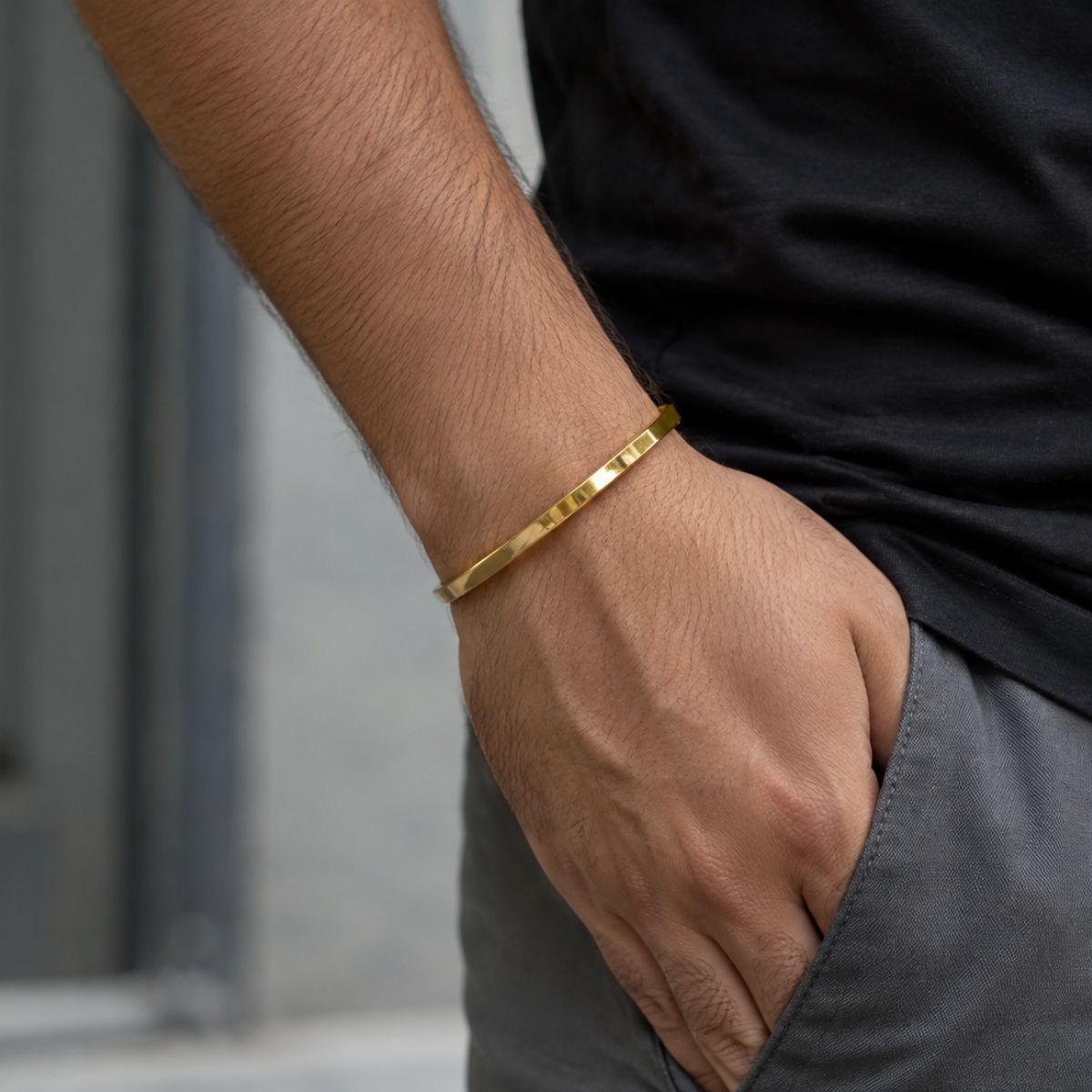 Avarta Gold Unisex Stackable Bracelet – Openable Bangle in 9K, 14K & 18K Gold