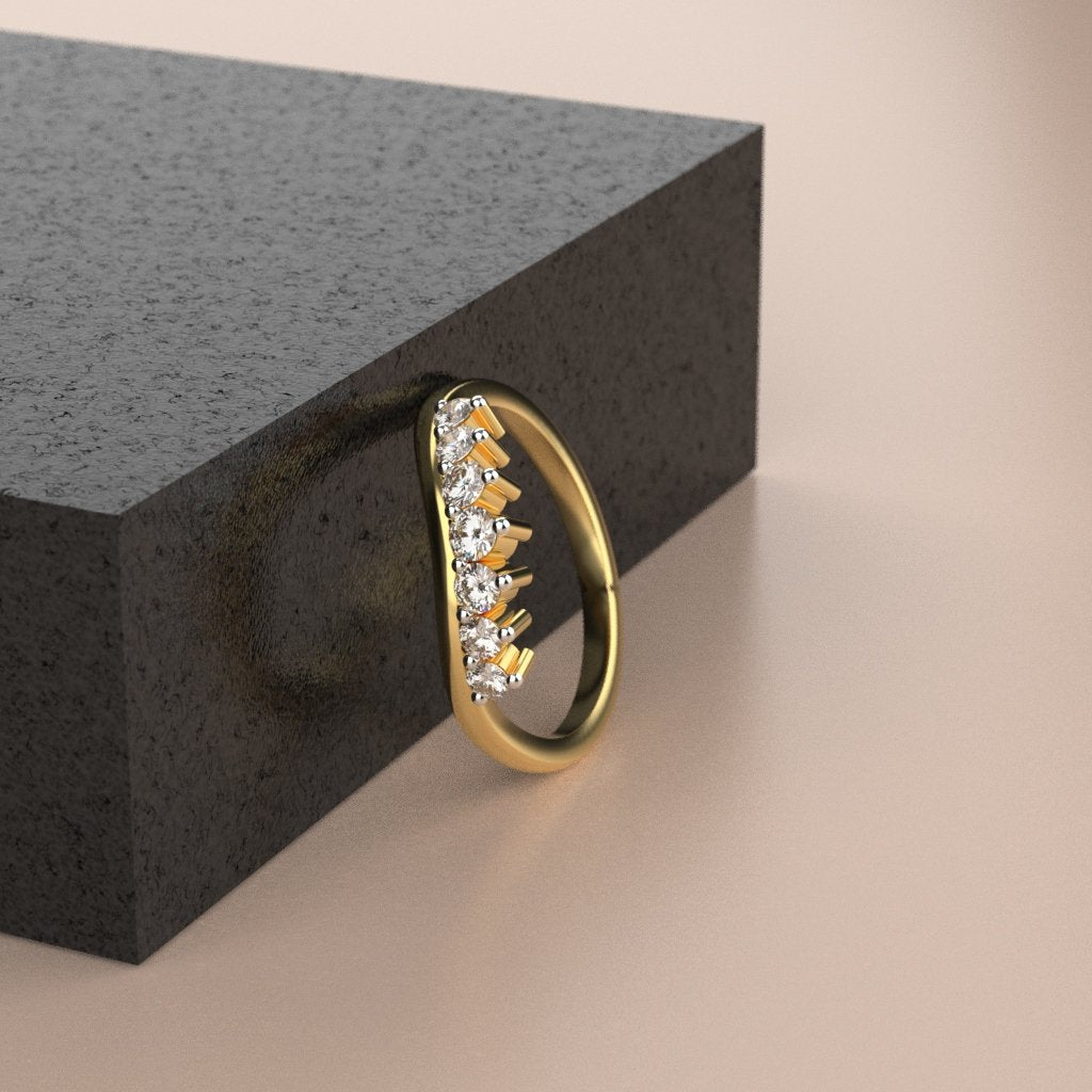 Avarta Jewellery 18K Gold Queen Ring