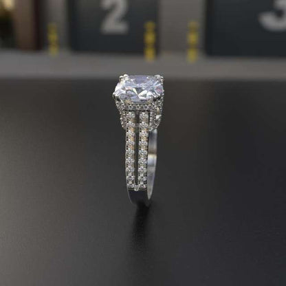 Avarta Jewellery 18K White Gold Engagement Cocktail Ring With Moissanite