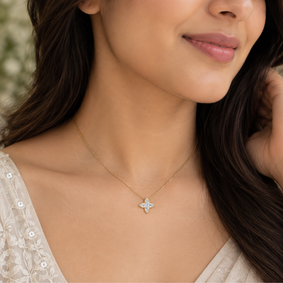 Avarta Fleur Lab-Grown Diamond Pendant - Without Chain