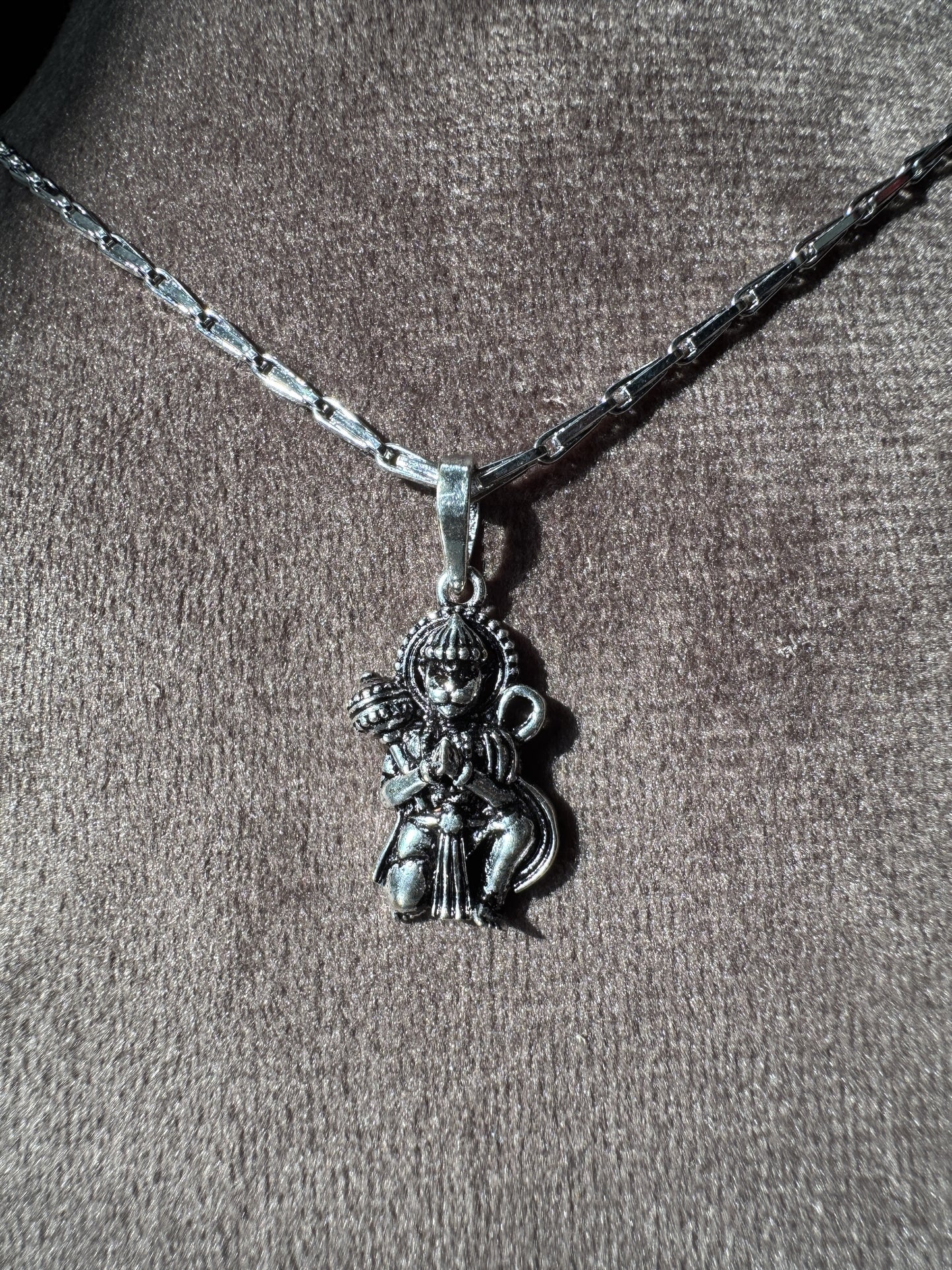 Oxidised 925 Sterling Silver Lord Hanuman Pendant with 17 Inch Silver Chain, S925 Hallmarked Spiritual Jewellery for Men, Women & Kids