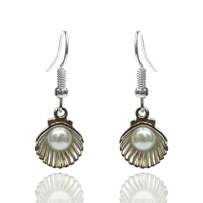 Avarta Exhilarating Combo of Elephant Earring & Shell Shape Hoop Earing