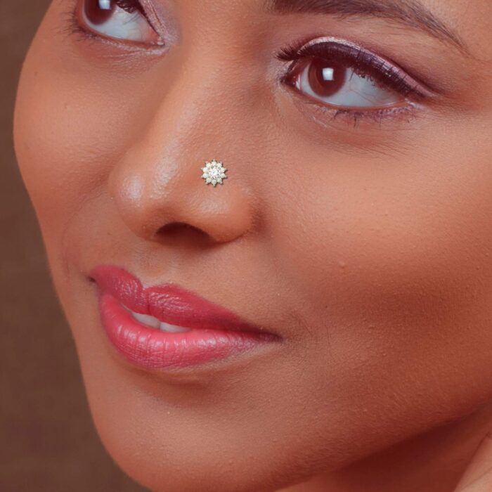 Avarta Jewellery Sparkle Flora Diamond Nose Stud - Image 2