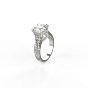 Avarta Jewellery 18K White Gold Engagement Cocktail Ring With Moissanite