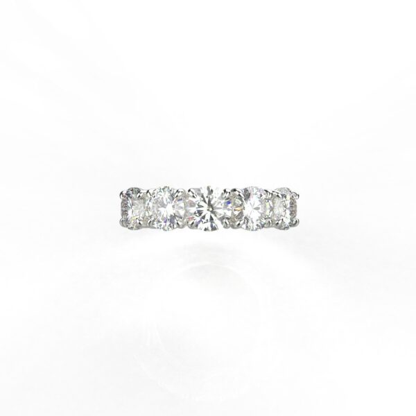 Avarta Jewellery 18k Gold Five Star Lab Grown Diamond Ring - Image 7